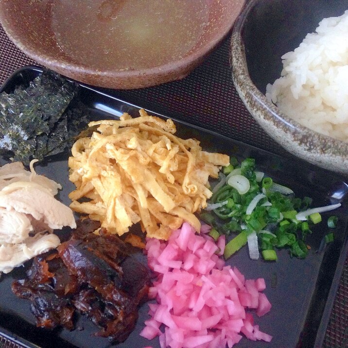 鶏飯☆京風鶏の出汁茶漬け